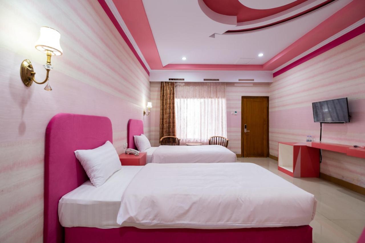 Sartini Inn Jogja Yogyakarta Eksteriør bilde
