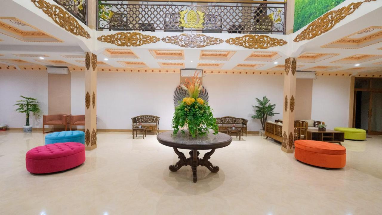 Sartini Inn Jogja Yogyakarta Eksteriør bilde