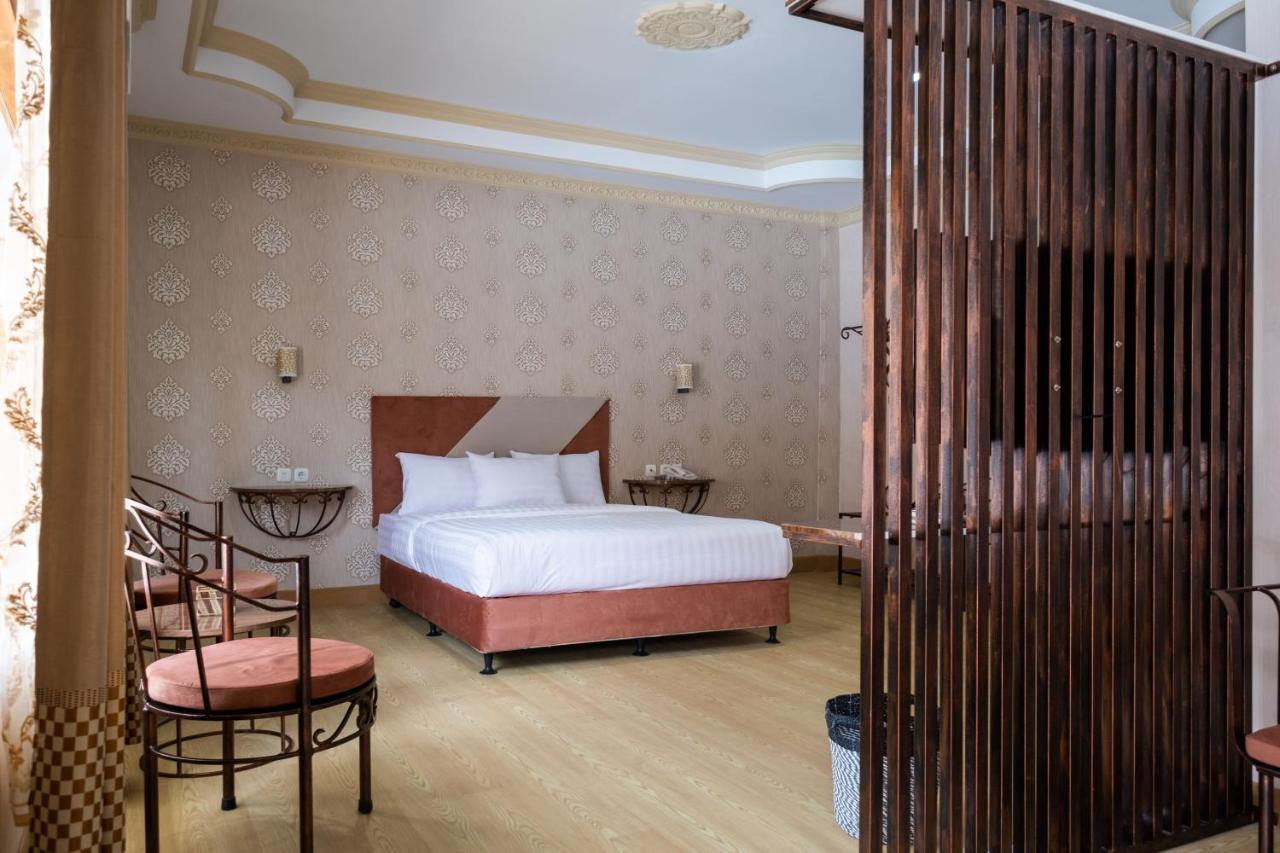Sartini Inn Jogja Yogyakarta Eksteriør bilde