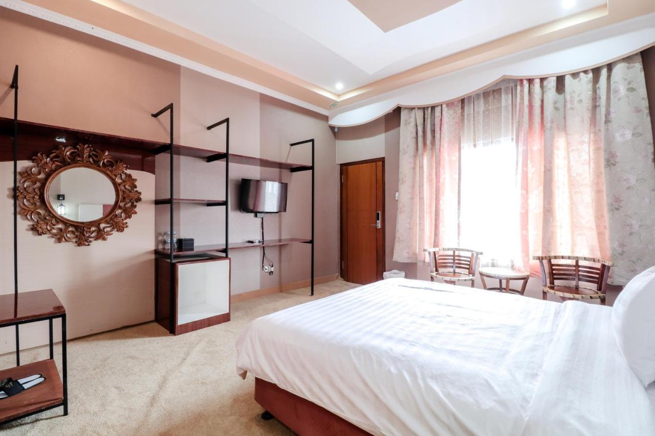 Sartini Inn Jogja Yogyakarta Eksteriør bilde