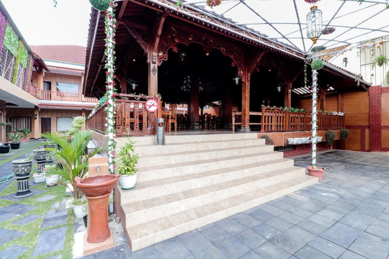 Sartini Inn Jogja Yogyakarta Eksteriør bilde