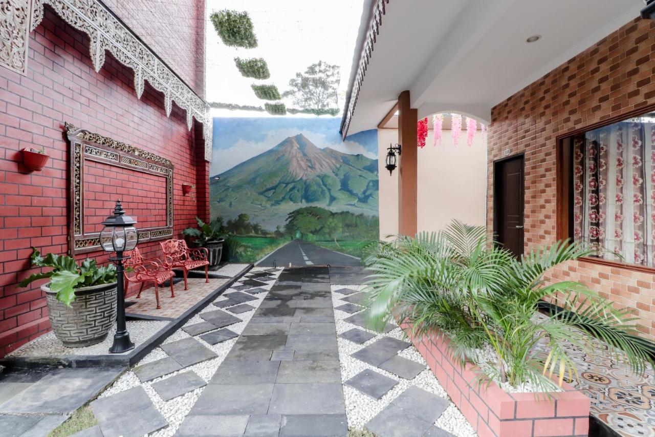 Sartini Inn Jogja Yogyakarta Eksteriør bilde
