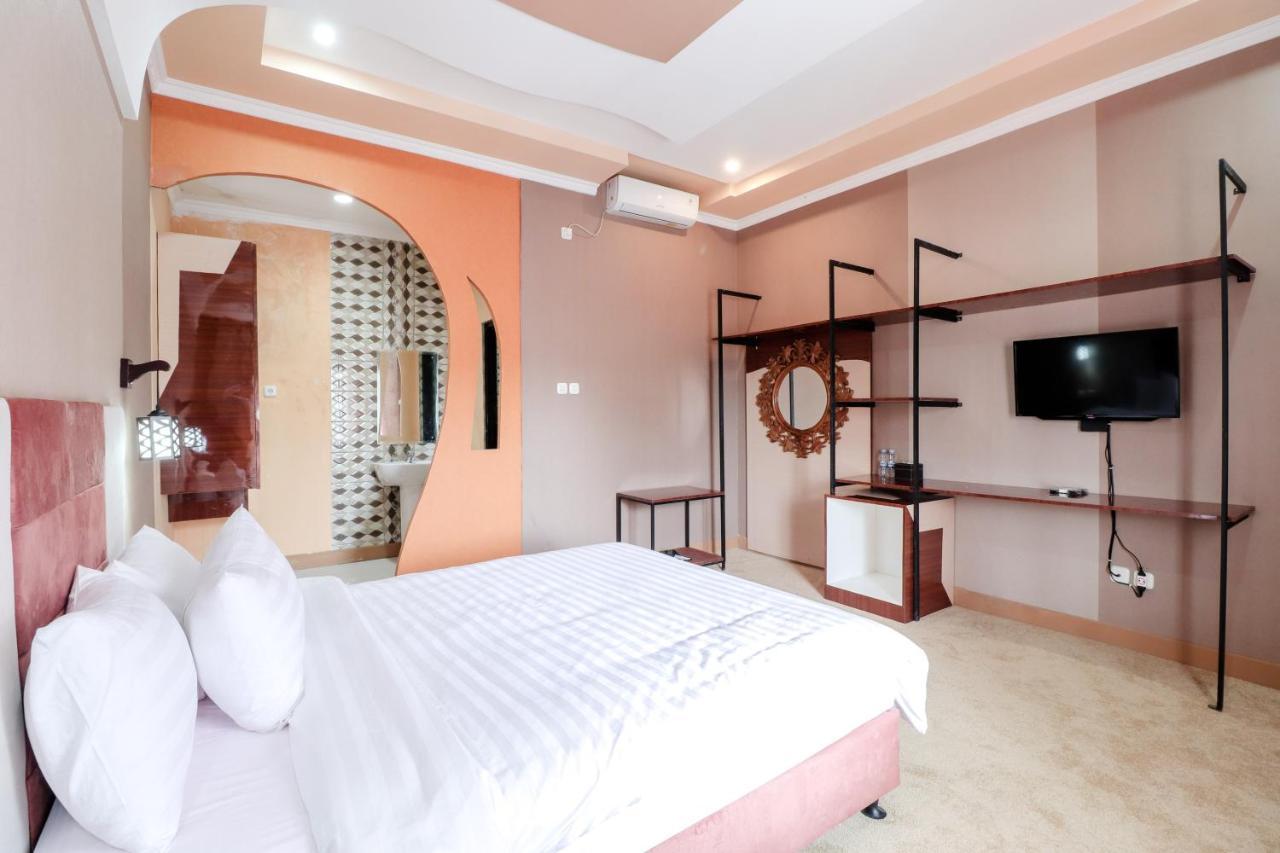 Sartini Inn Jogja Yogyakarta Eksteriør bilde